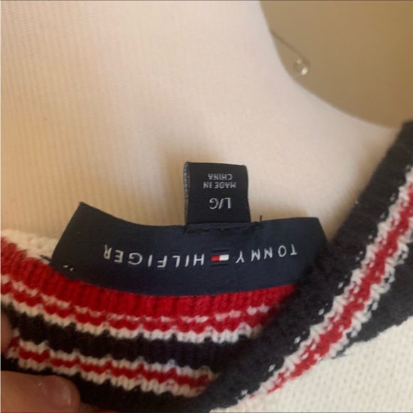 Tommy Hilfiger sweater - Picture 5 of 5
